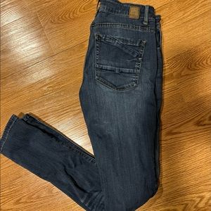 Buckle woman’s skinny jeans size 29 long